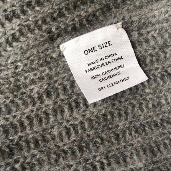 Halogen Cashmerere turtlen poncho - Picture 6 of 6